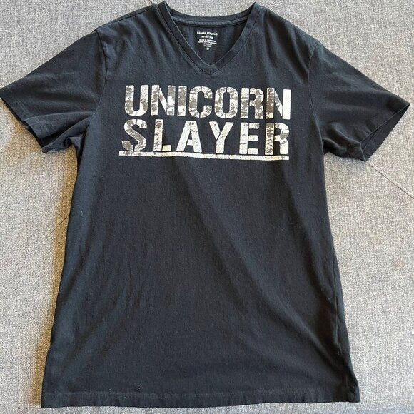 Banana Republic Black "Unicorn Slayer" V-Neck T-Shirt M Fitted Short Sleeve - Picture 1 of 4